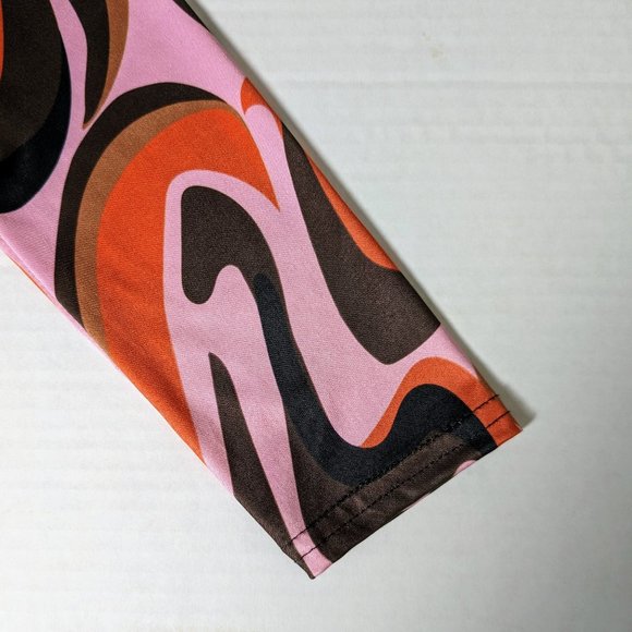 PRETTYLITTLETHING Women's Long Sleeve Crop Top  Size 10  Orange Multi Print - Picture 3 of 5